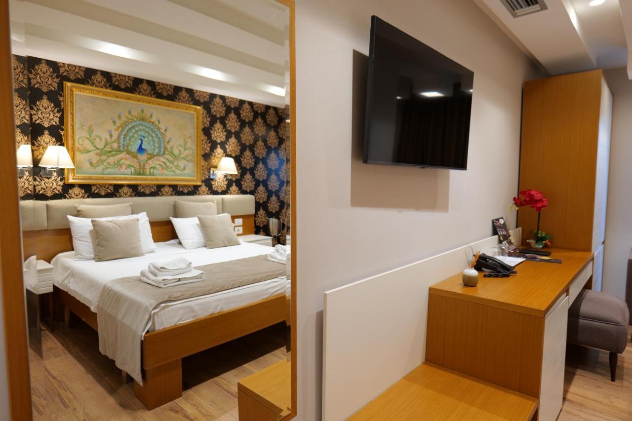 Hotel Queen Selita e Vogel Bagian luar foto