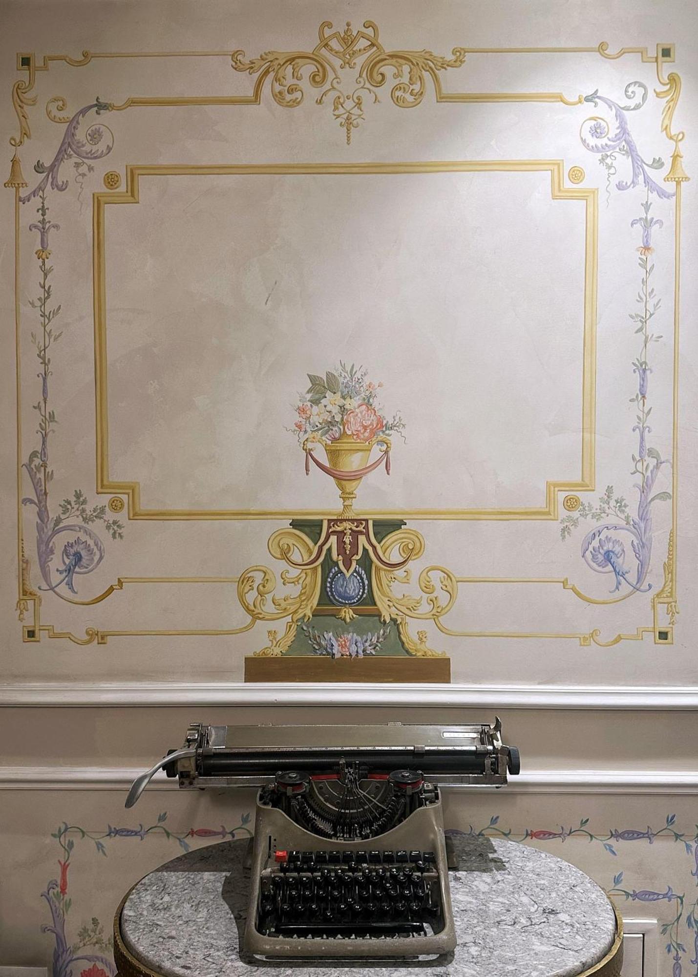 Hotel Queen Selita e Vogel Bagian luar foto
